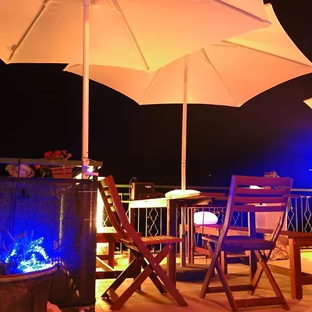 La Terrazza Sul Turano Feriehus *