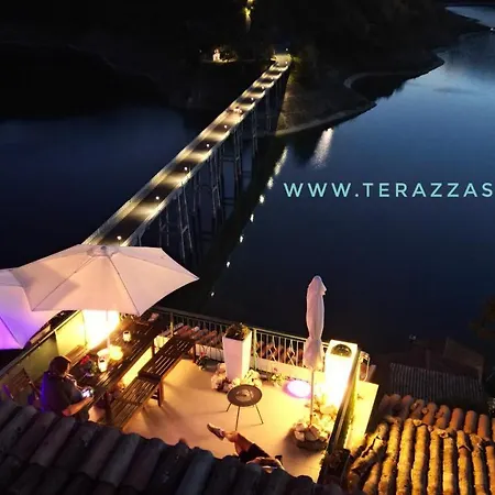 La Terrazza Sul Turano * Castel di Tora